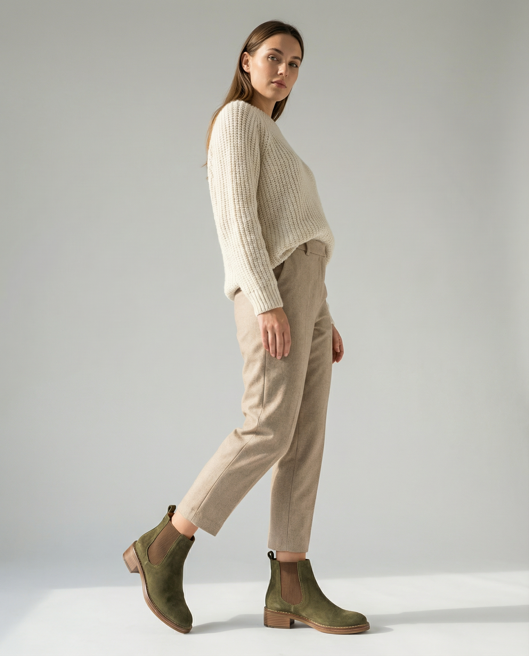 Handgefertigte Chelsea Boots aus echtem Wildleder (2325)